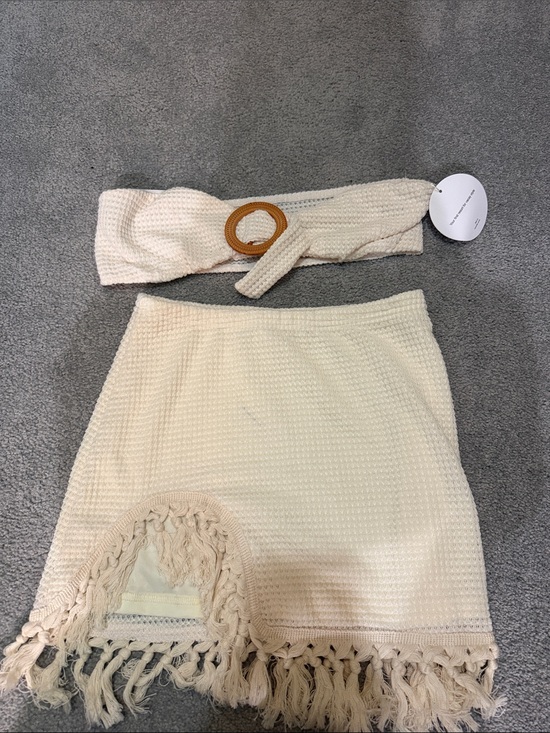 Dresses & Skirts - Cream Textured Fringe Mini Skirt